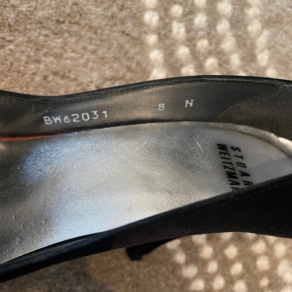 Stuart Weitzman  Black Embellished Heels. Size 8 - Picture 2 of 7